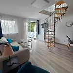 Zachodnia Przystan Apartment *