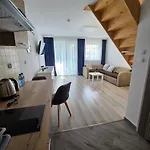 Zachodnia Przystan Apartamento *