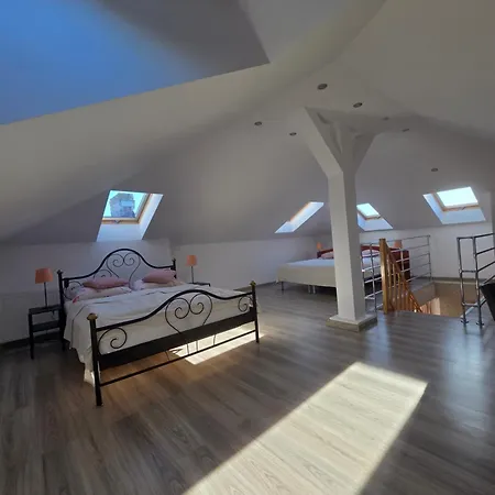 Zachodnia Przystan *