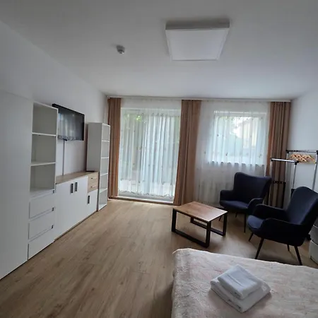 Zachodnia Przystan *