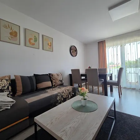 Zachodnia Przystan Apartment